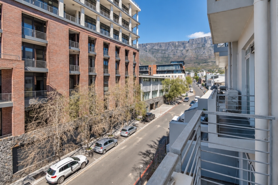 To Let 1 Bedroom Property for Rent in Gardens Western Cape